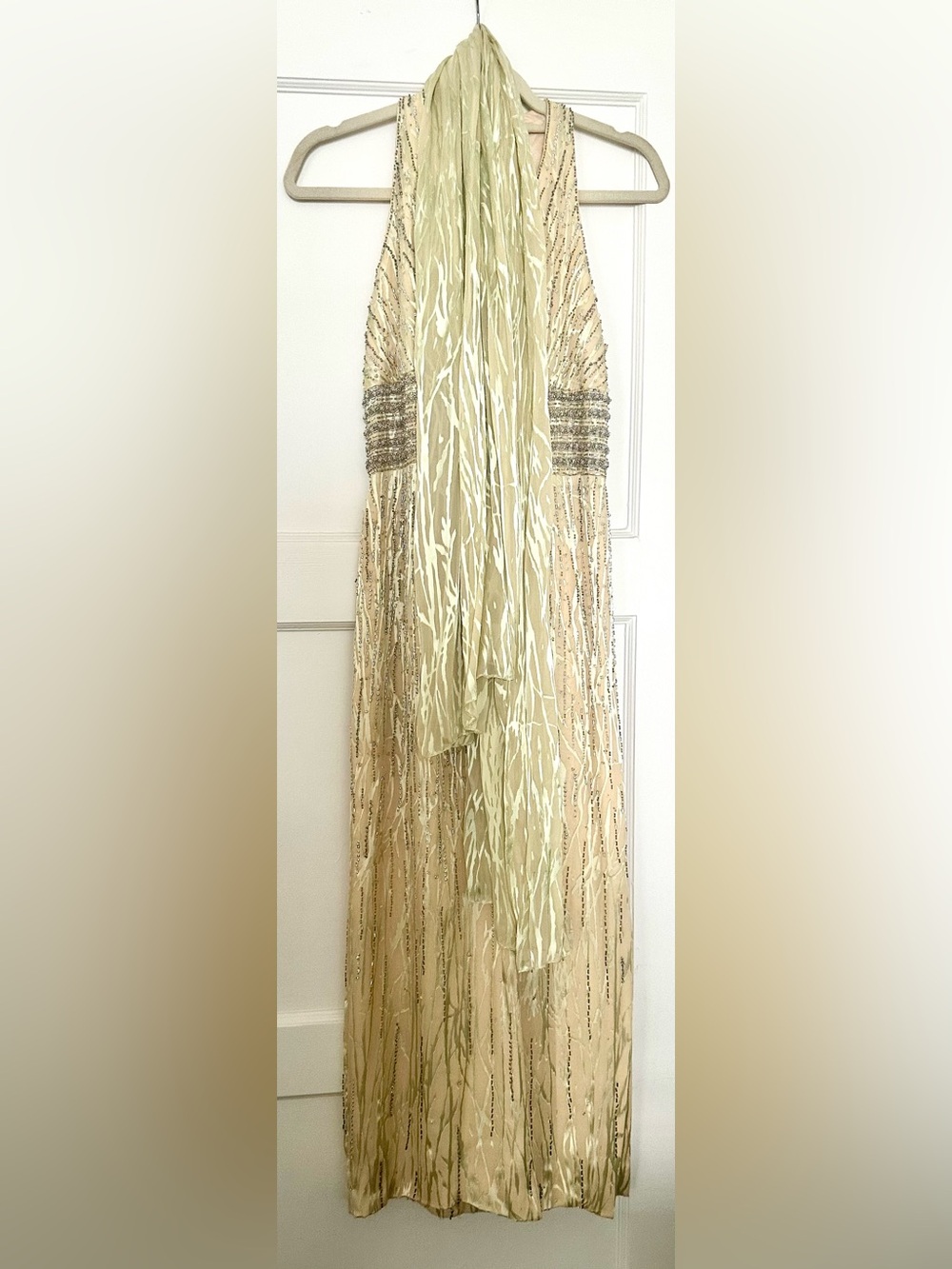 Vintage Victoria Royal Beaded V-Neck Evening & Matching Scarf